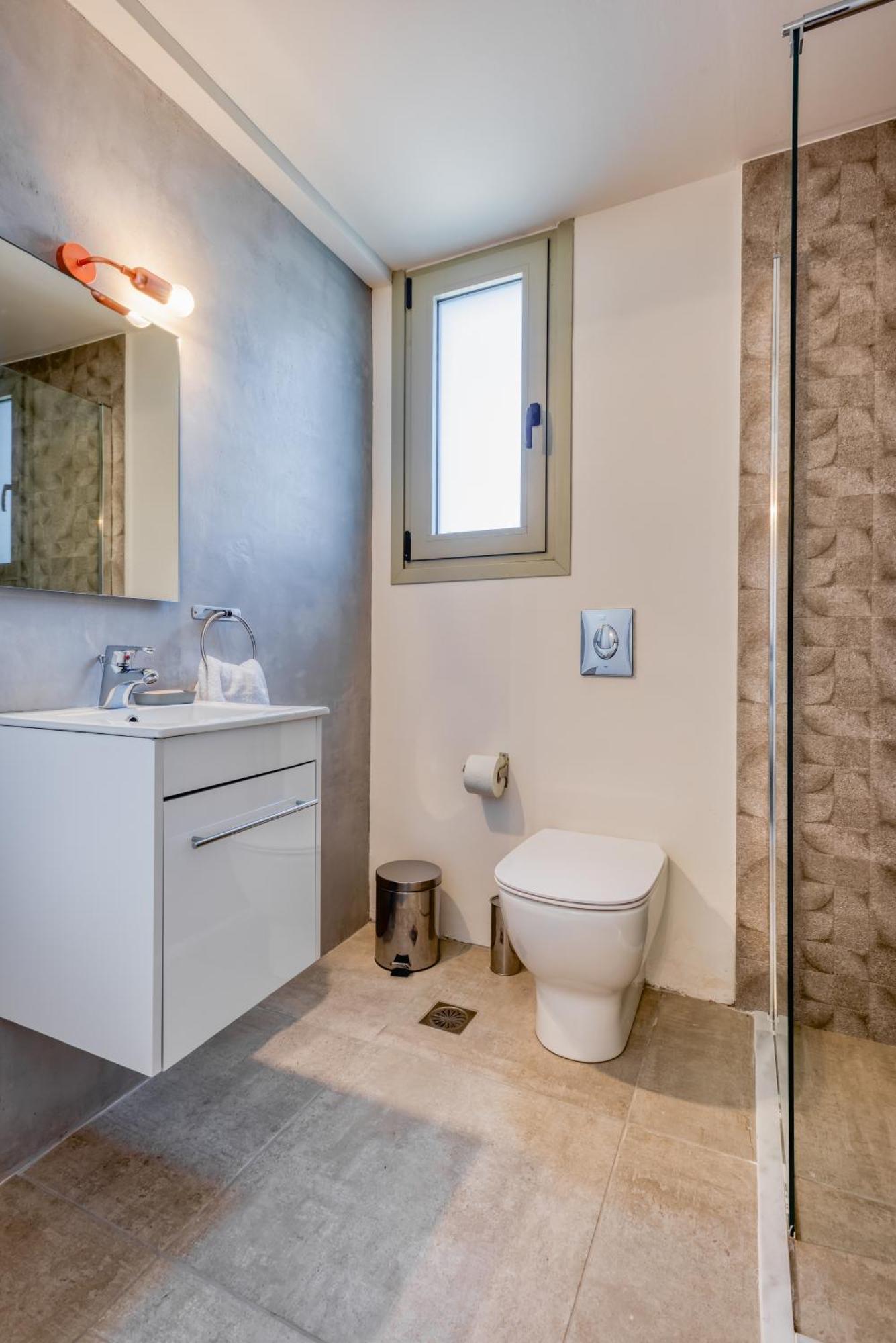Saronis Suites Saronida Quarto foto